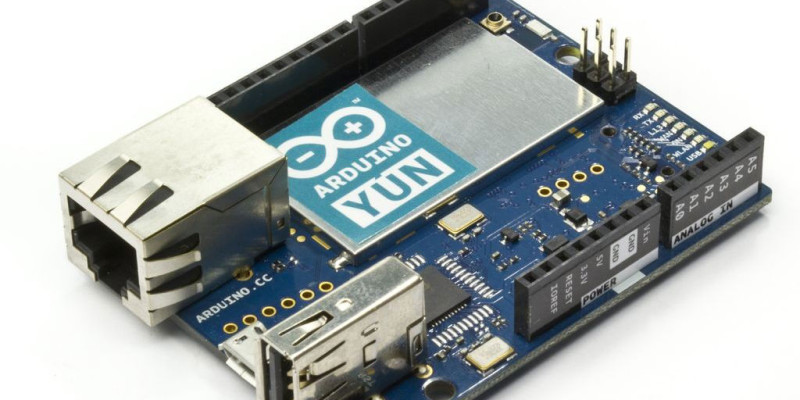 Arduino Yún - Arduino's First Linux/Arduino/WiFi Board
