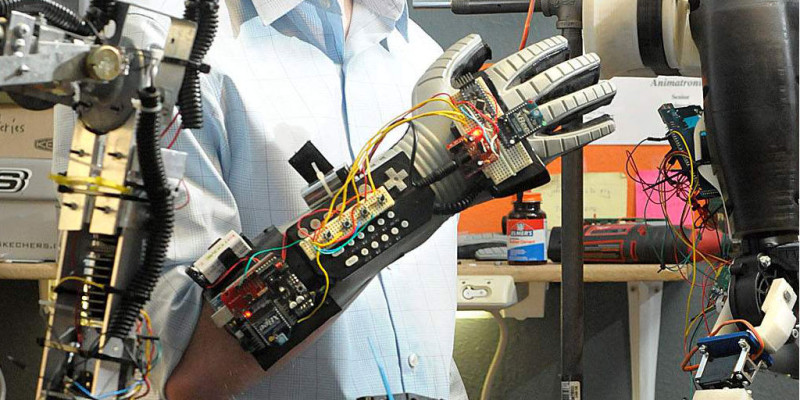 Brainwave Powered Prosthetic Arm Built By 17-Year-Old